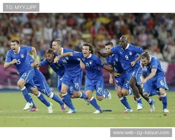 蓝衣军为何如此挣扎？战术与用人双重失误