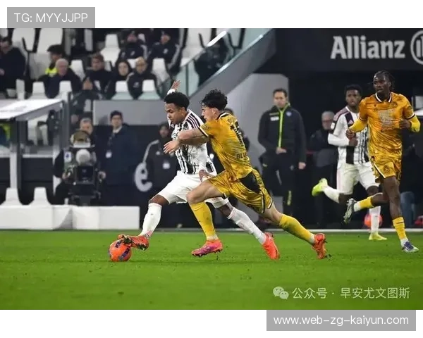 尤文图斯防反稳定高效,弗拉霍维奇推射稳稳打中目标 尤文图斯防反稳定高效,弗拉霍维奇推射稳稳打中目标