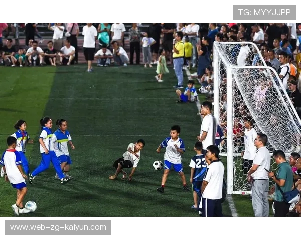 “县县踢村超”成现实:贵州88个县进入足球狂欢季 “县县踢村超”成现实:贵州88个县进入足球狂欢季