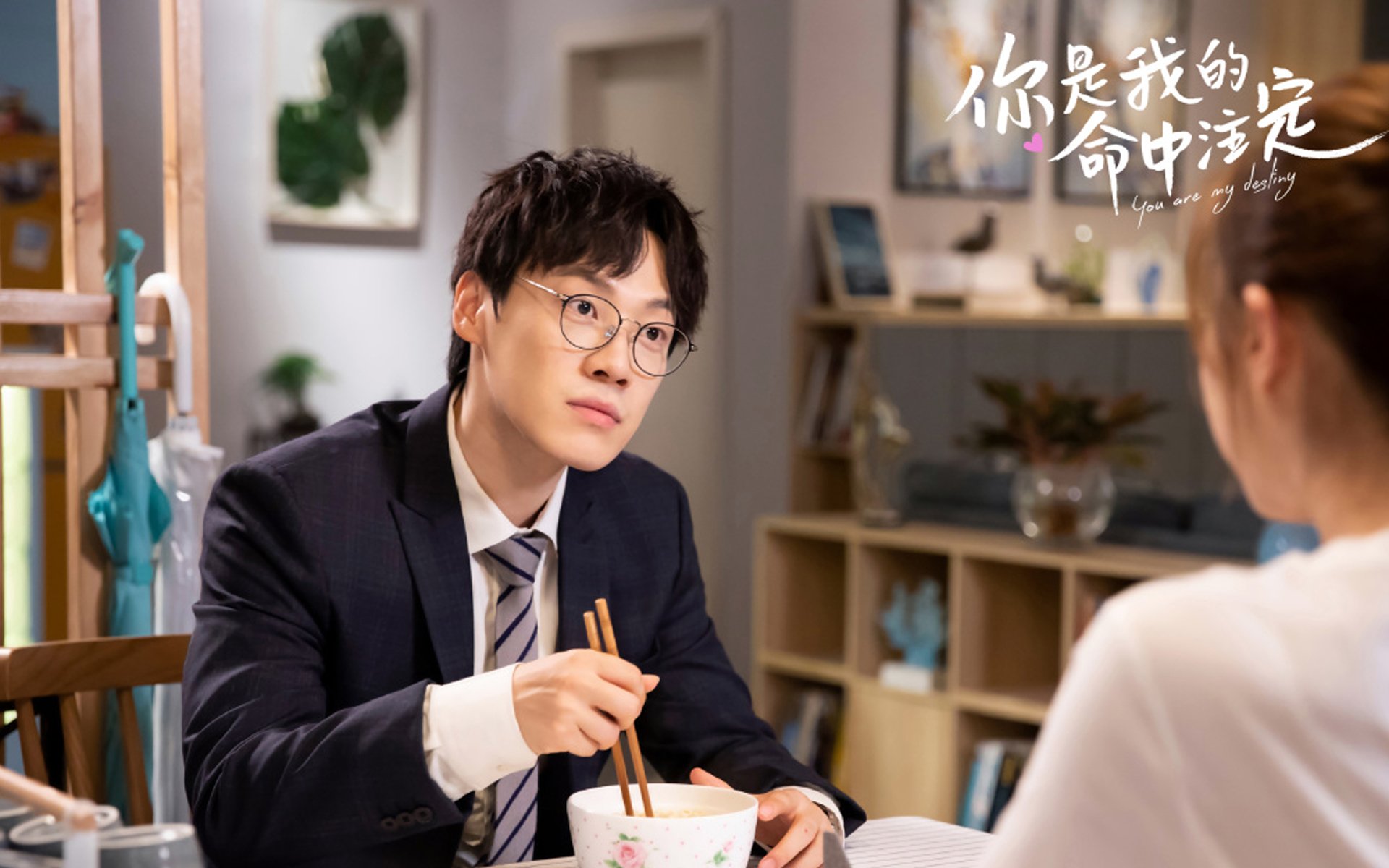 荷兰队在欧洲预赛中表现优异,晋级在望