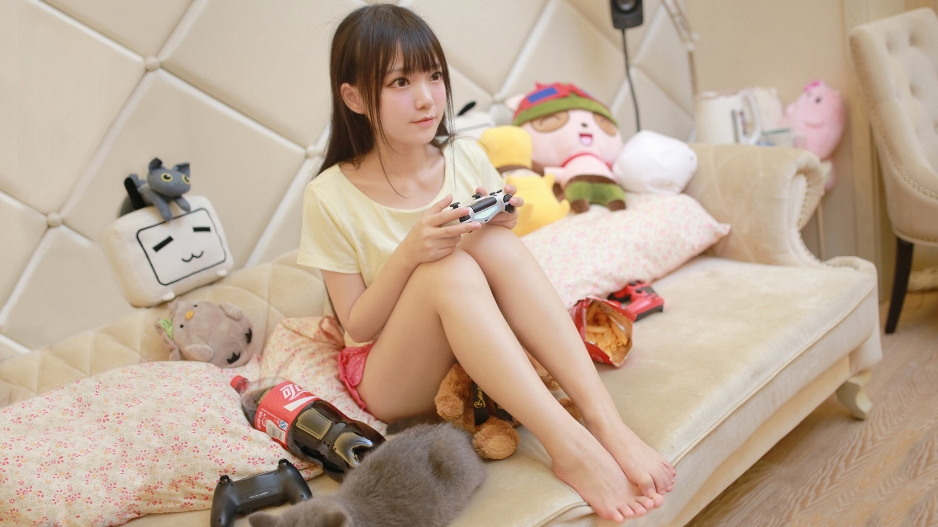 不到24小时!俄军空袭打穿基地,俄罗斯发起空袭